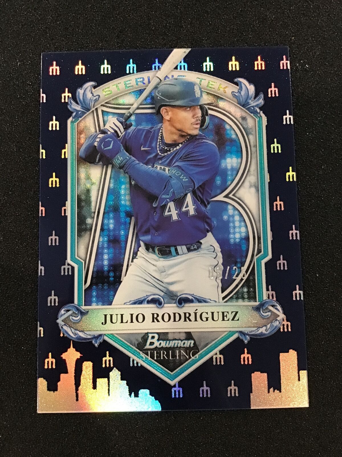 JULIO RODRIGUEZ 2024 Bowman Stirling Blue Stirling Tek /25 ST - 18 SSP Mariners - Columbia Hobby - Sports Card Boxes - Toploaders - Card Savers